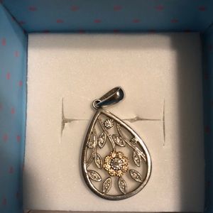 14 K White and Rose Gold diamond pendant